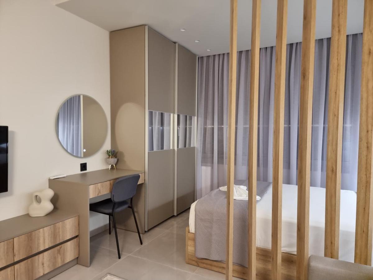 Iris City Center Premium Studio Tesalonika Bagian luar foto
